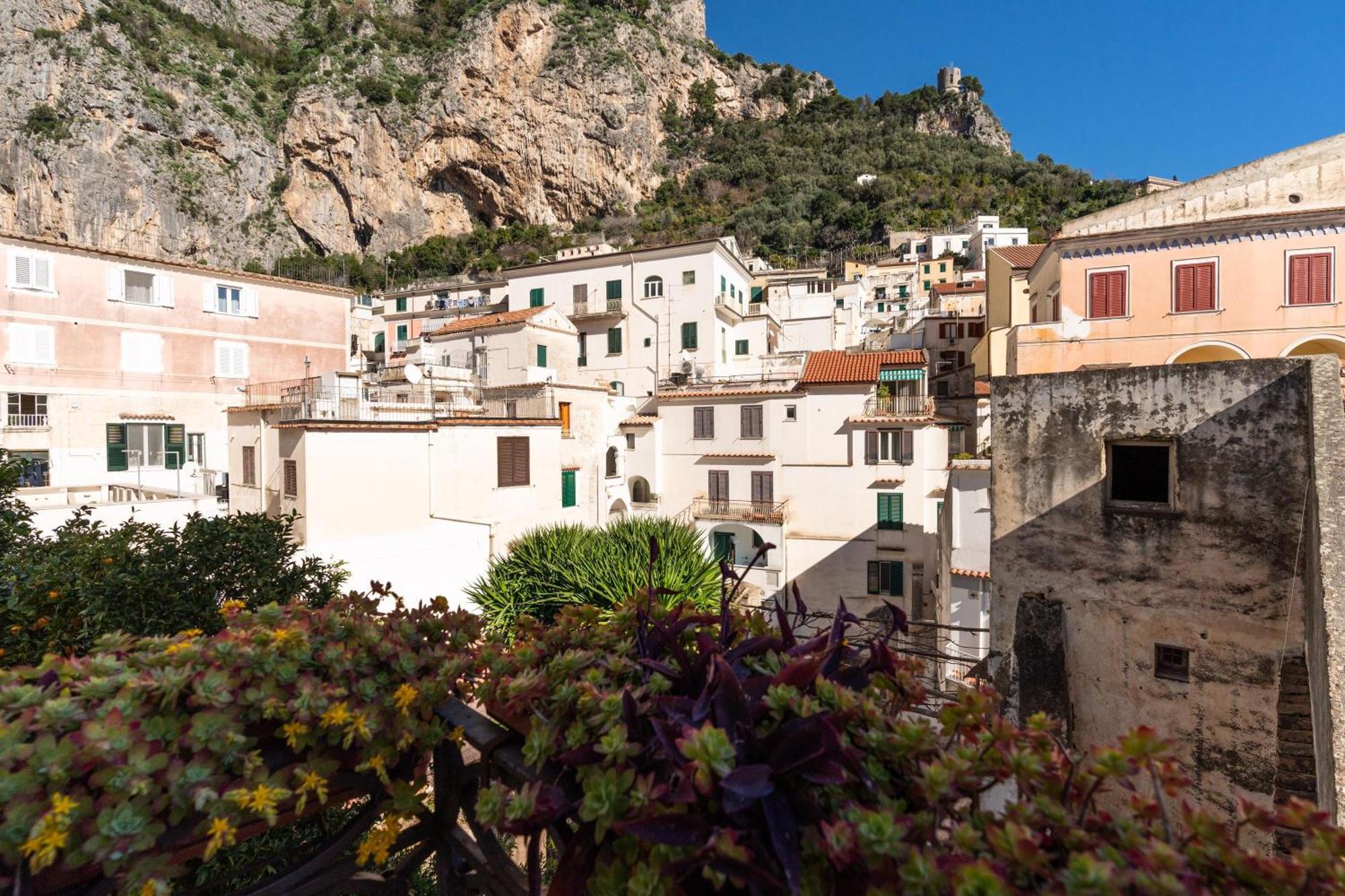 شقة Stefania Flat - Amalfi Center المظهر الخارجي الصورة